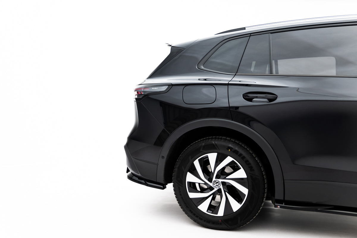 Set of Splitters suitable for Volkswagen Tiguan Mk3