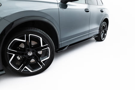 Set of Splitters suitable for Volkswagen Tiguan R-Line Mk3