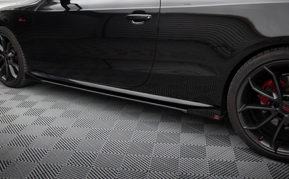 Side Flaps suitable for Audi A5 / A5 S-Line / S5 Coupe / Cabrio 8T / 8T Facelift