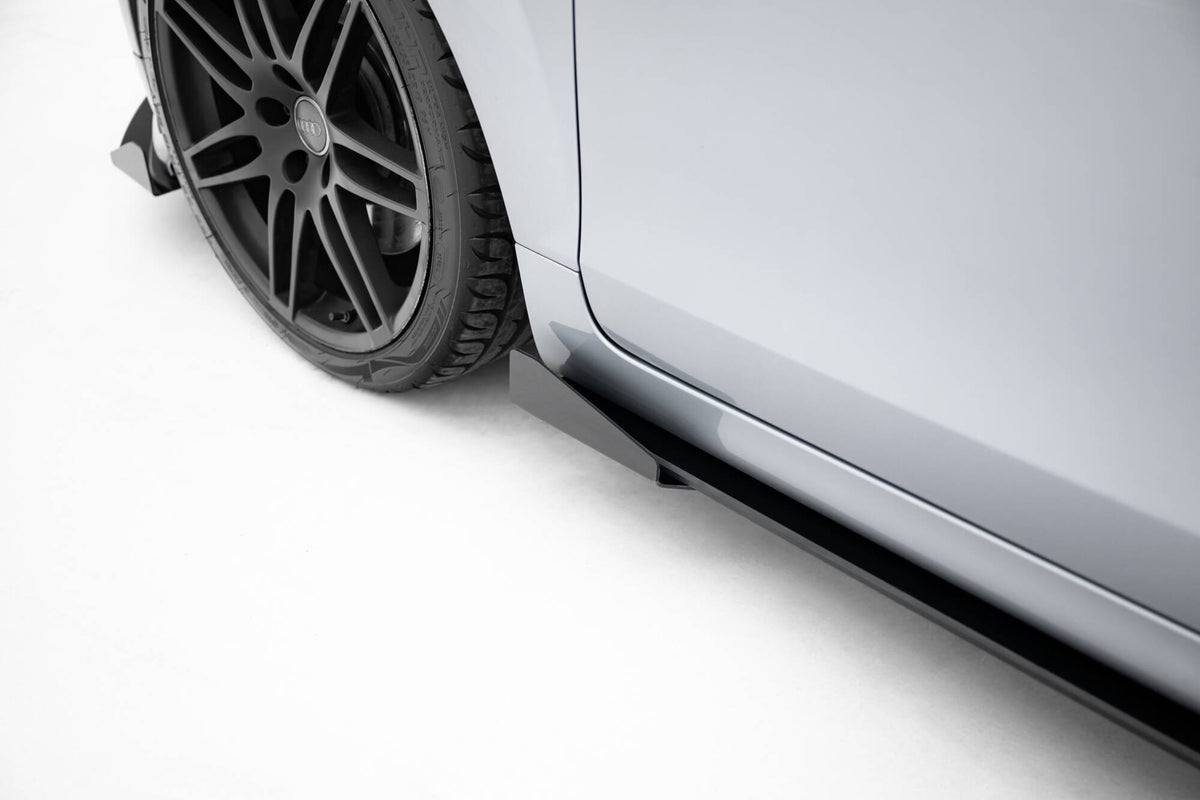 Side Flaps suitable for Audi TT S / TT S-Line 8J Facelift
