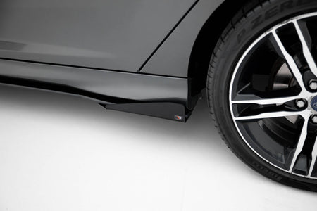 Side Flaps suitable for Ford Focus ST Mk3 Facelift