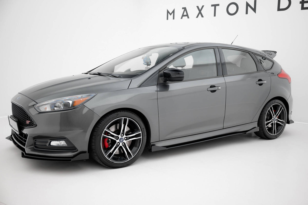 Side Flaps suitable for Ford Focus ST Mk3 Facelift