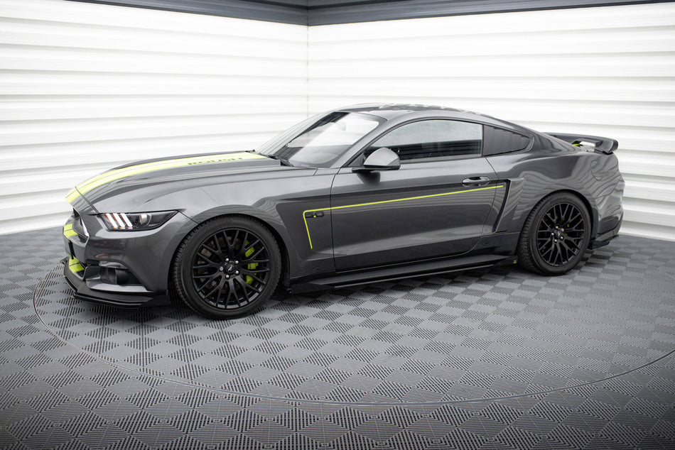 Side Flaps suitable for Ford Mustang GT Mk6