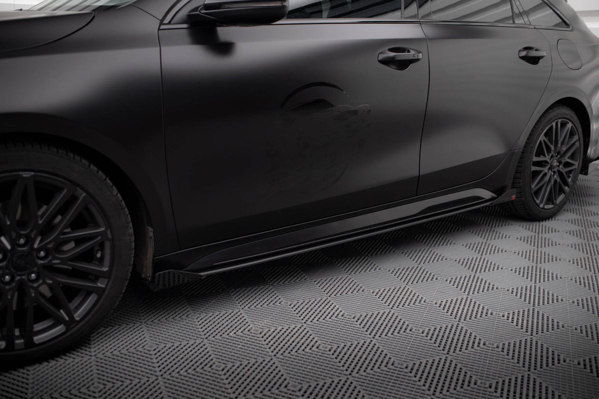 Side Flaps suitable for Kia Proceed GT / GT-Line Mk1 Facelift / Ceed GT Mk3 Facelift