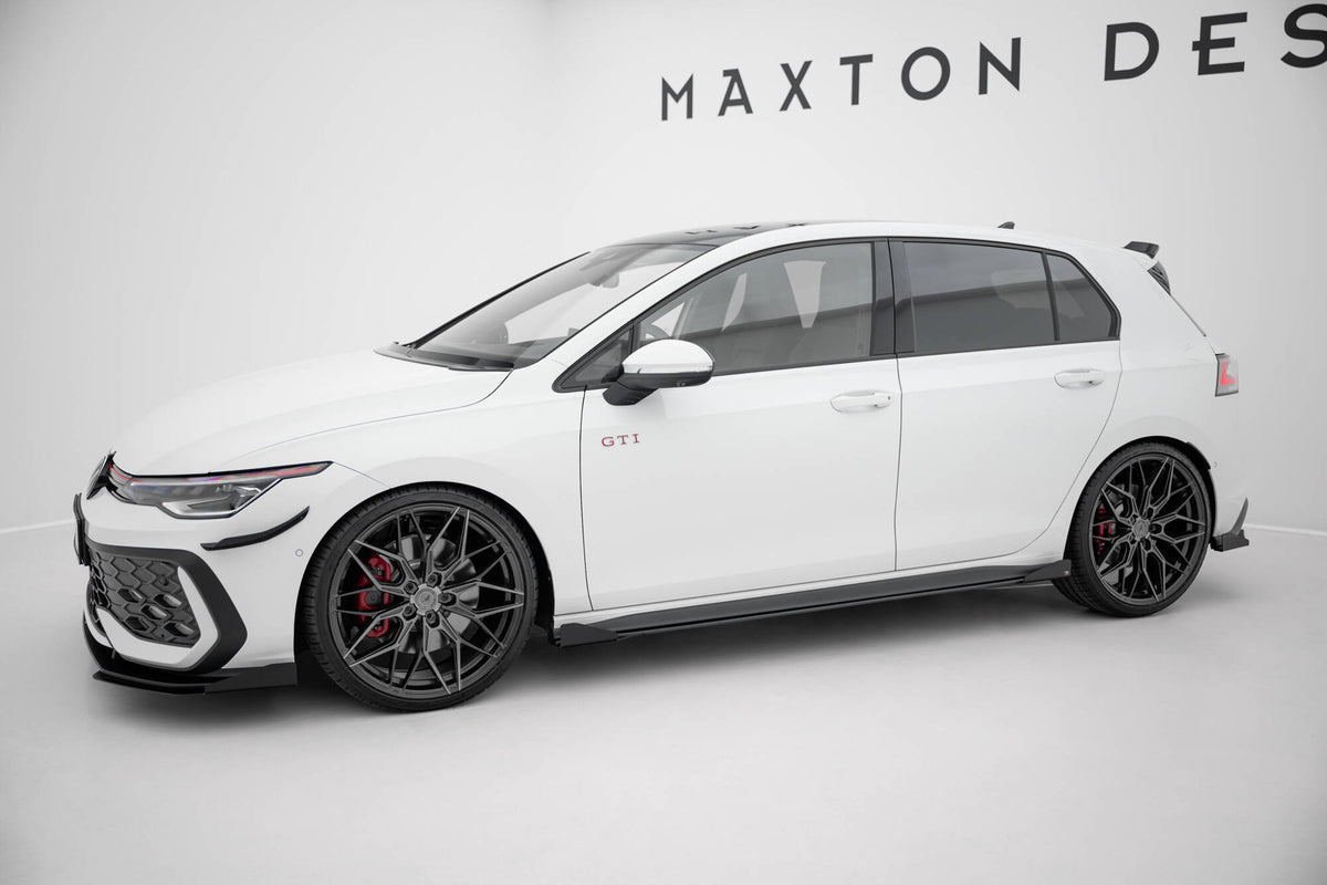 Side Flaps suitable for Volkswagen Golf GTI / GTE / GTI Clubsport / R-Line Mk8