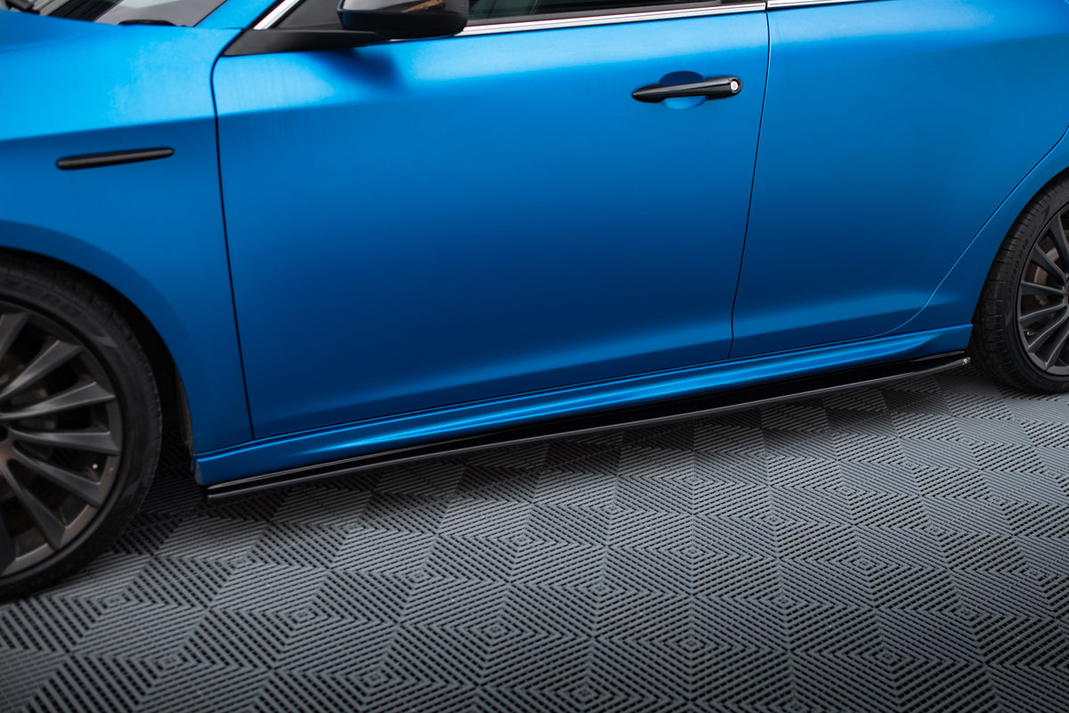 Side Skirts Diffusers V.1  suitable for Alfa Romeo Giulietta