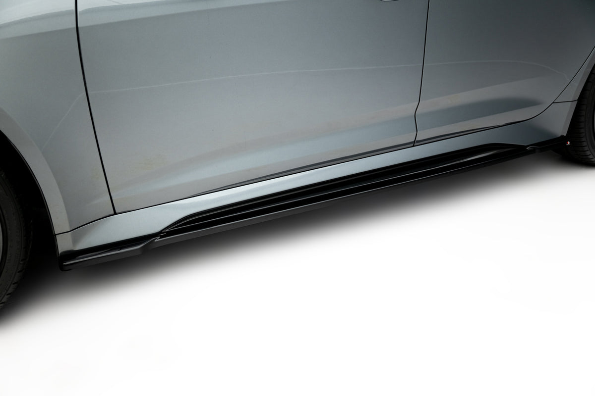 Side Skirts Diffusers V.1 suitable for Audi RS6 C8 / C8 Facelift