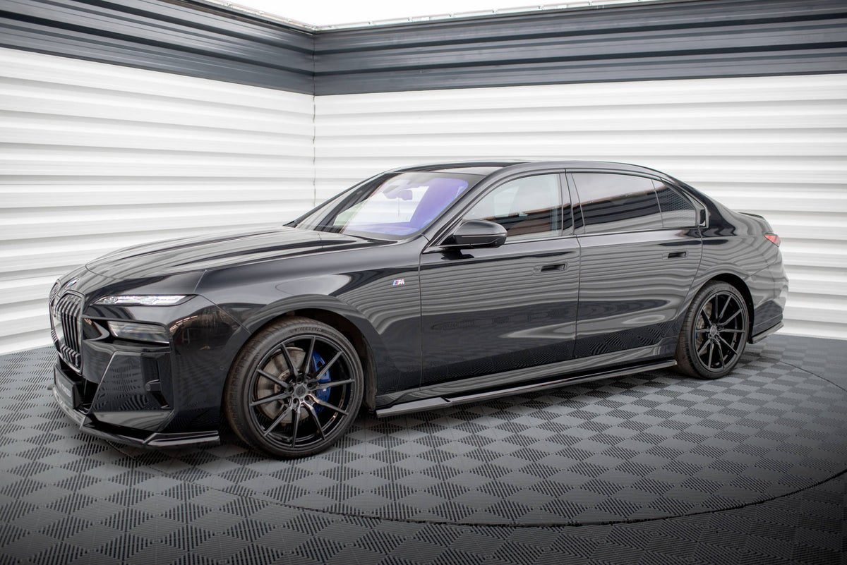 Side Skirts Diffusers V.1 suitable for BMW 740d xDrive M-pack / 740i xDrive M-Pack G70