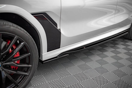 Side Skirts Diffusers V.1 suitable for BMW X6 M F96 / X6 M-Pack G06