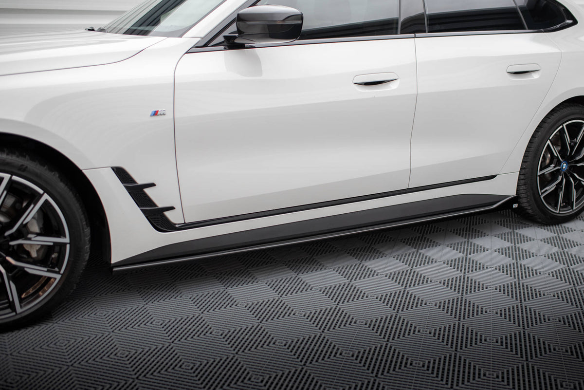 Side Skirts Diffusers V.1 suitable for BMW i4 M-Pack G26
