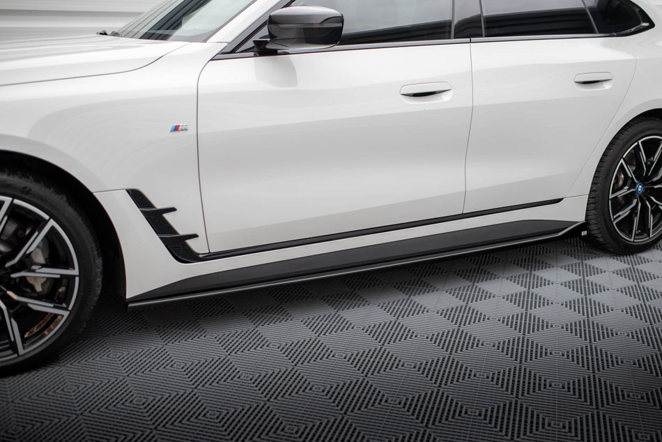 Side Skirts Diffusers V.1 suitable for BMW i4 M-Pack G26