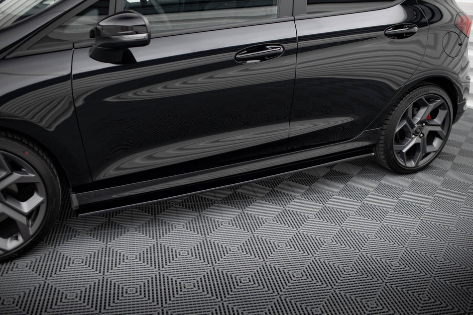Side Skirts Diffusers V.1 suitable for Ford Fiesta ST / ST-Line Mk8