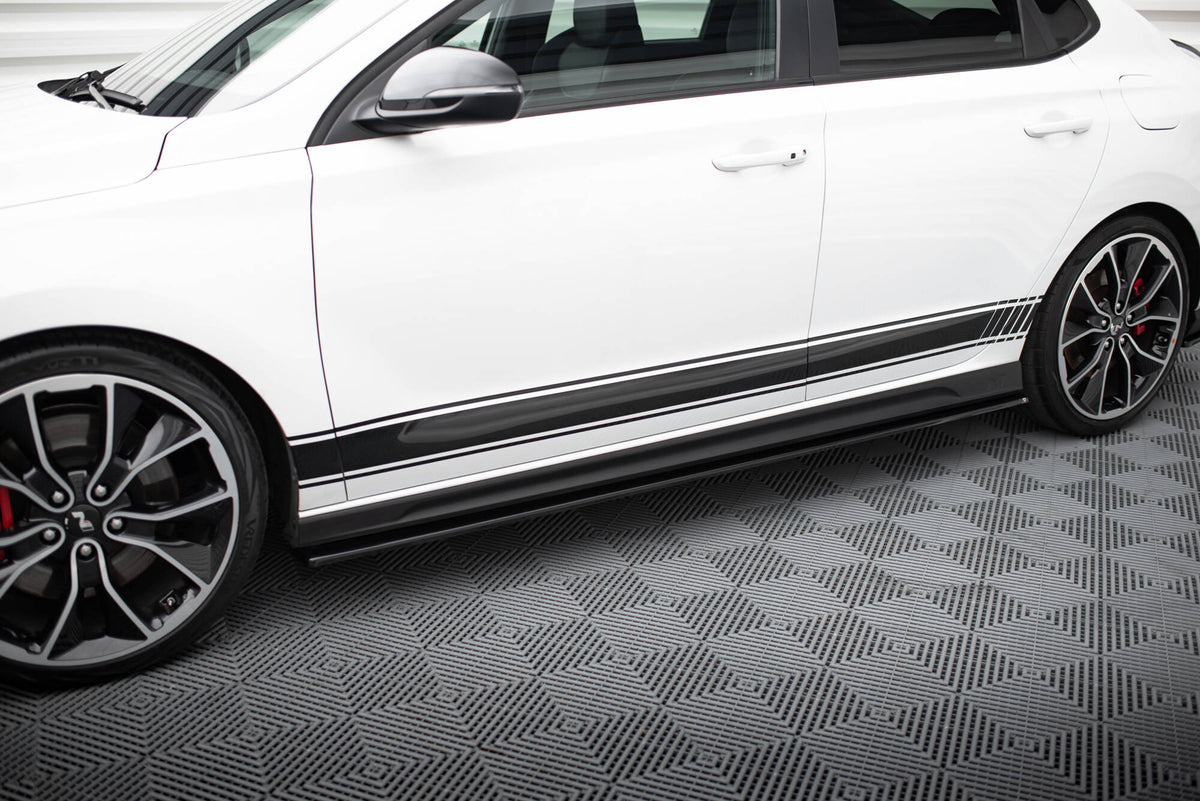 Side Skirts Diffusers V.1 suitable for Hyundai I30 N Mk3 Hatchback / Fastback