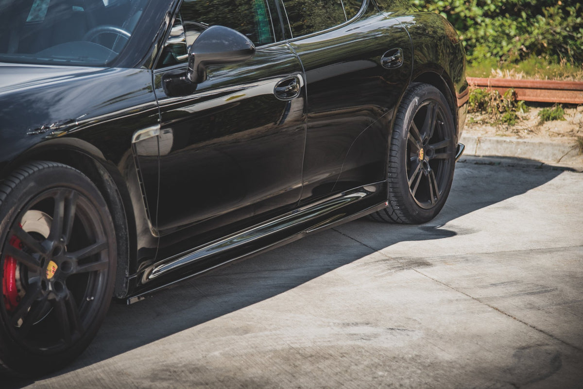 Side Skirts Diffusers V.1 suitable for Porsche Panamera Turbo 970 Facelift