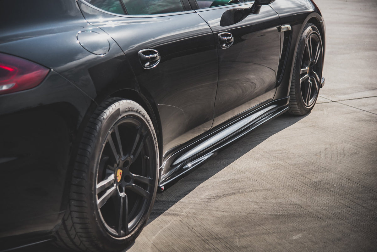 Side Skirts Diffusers V.1 suitable for Porsche Panamera Turbo 970 Facelift