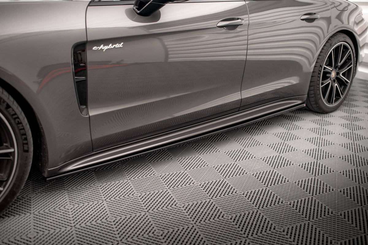 Side Skirts Diffusers V.1 suitable for Porsche Panamera Turbo S E-Hybrid / Panamera E-Hybrid / Panamera 4S 971