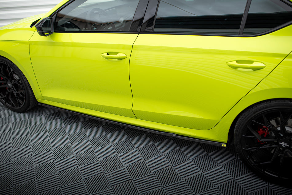 Side Skirts Diffusers V.1 suitable for Skoda Octavia RS Liftback / Combi Mk4