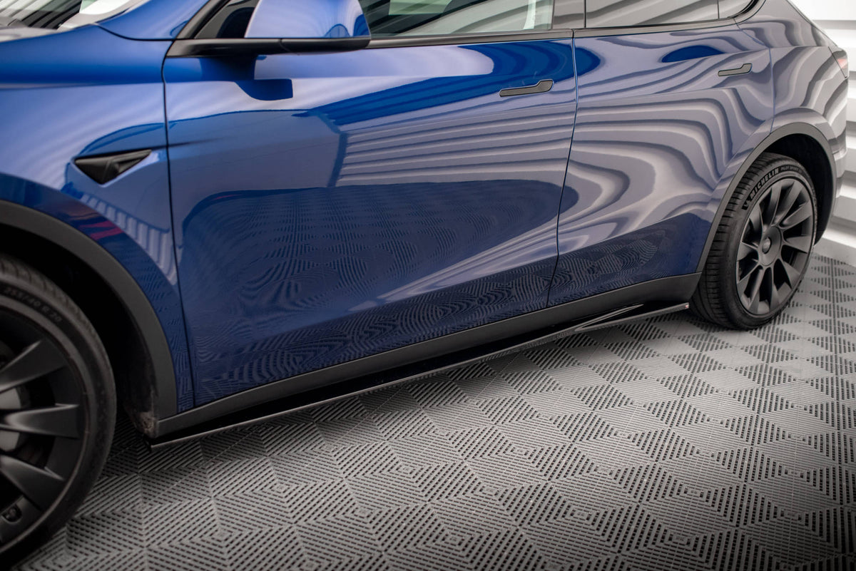 Side Skirts Diffusers V.1 suitable for Tesla Model Y