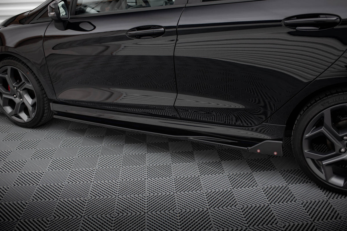 Side Skirts Diffusers V.2 + Flaps suitable for Ford Fiesta ST / ST-Line
