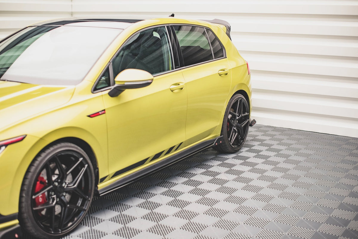 Side Skirts Diffusers V.2 + Flaps suitable for Volkswagen Golf GTI / GTE / GTI Clubsport / GTD / R-Line Mk8