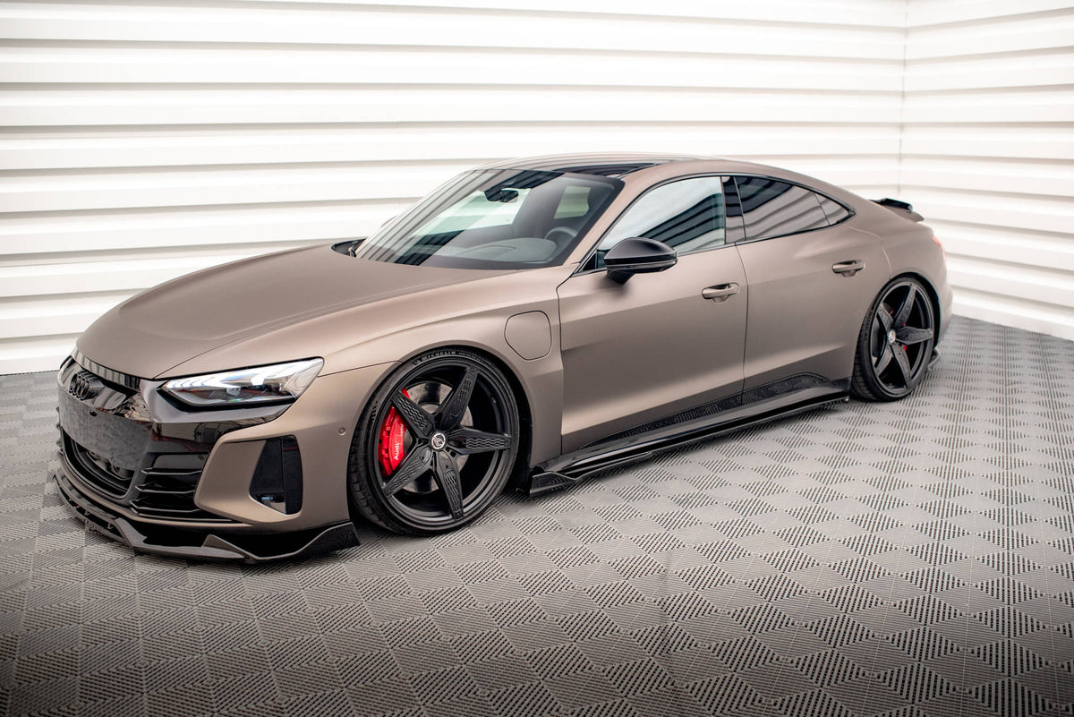 Side Skirts Diffusers V.2 suitable for Audi e-Tron GT / RS GT Mk1