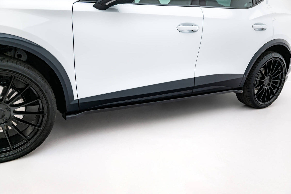 Side Skirts Diffusers V.2 suitable for Cupra Formentor Mk1 Facelift