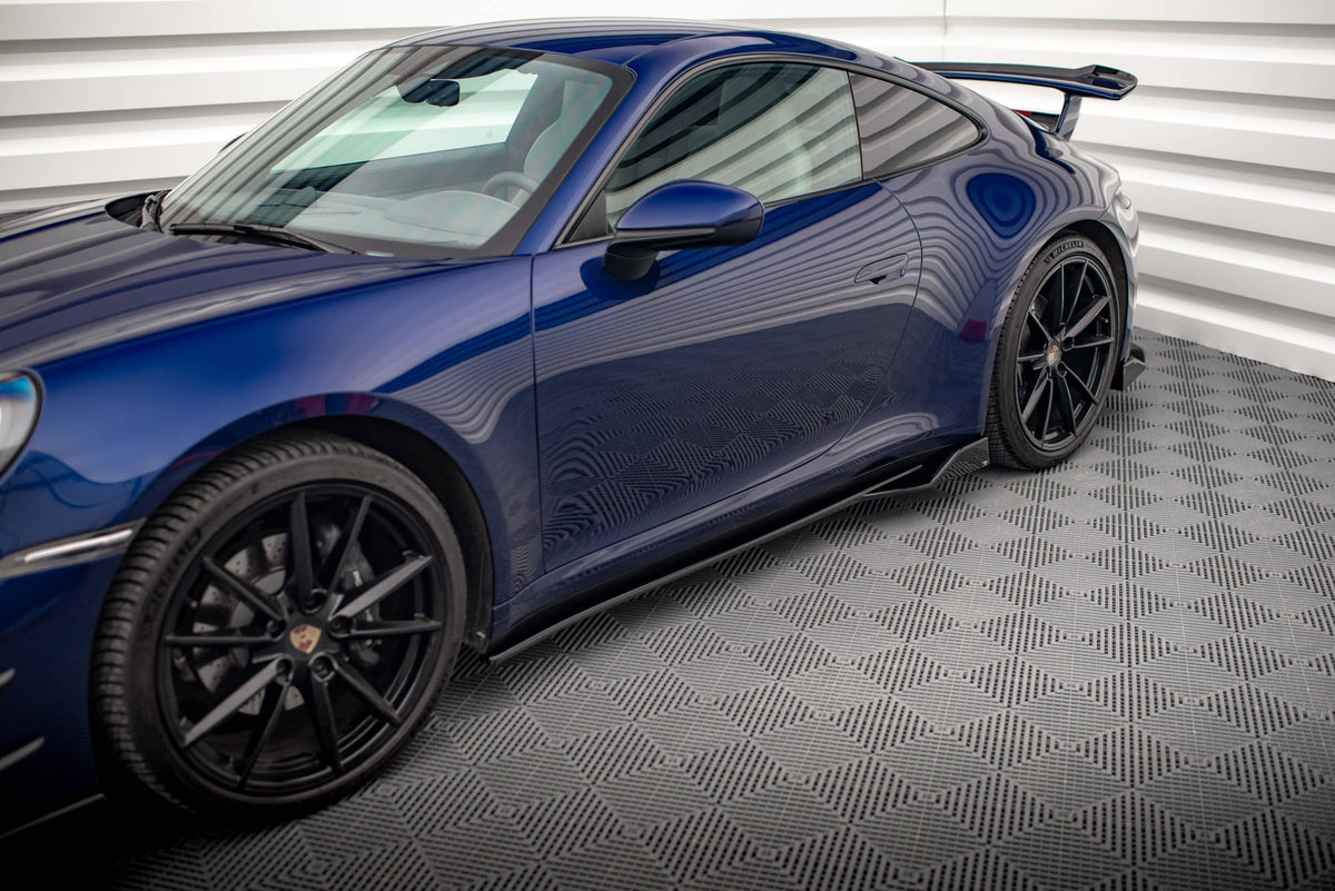 Side Skirts Diffusers V.2 suitable for Porsche 911 Carrera Aero / Carrera GTS 992