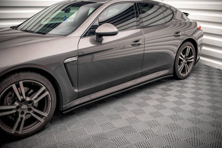Side Skirts Diffusers V.2 suitable for Porsche Panamera / Panamera Diesel / Panamera Turbo 970
