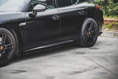 Side Skirts Diffusers V.2 suitable for Porsche Panamera Turbo 970 Facelift