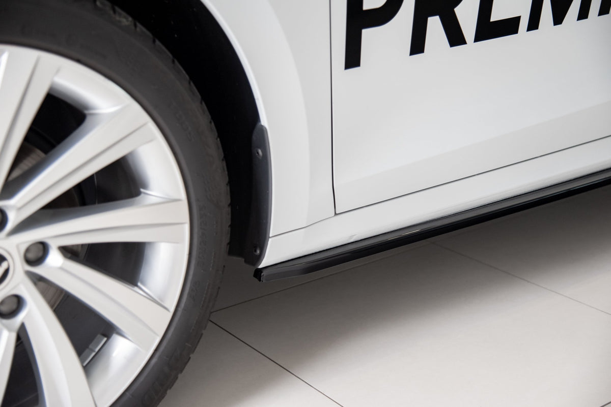 Side Skirts Diffusers V.2 suitable for Skoda Octavia Mk4