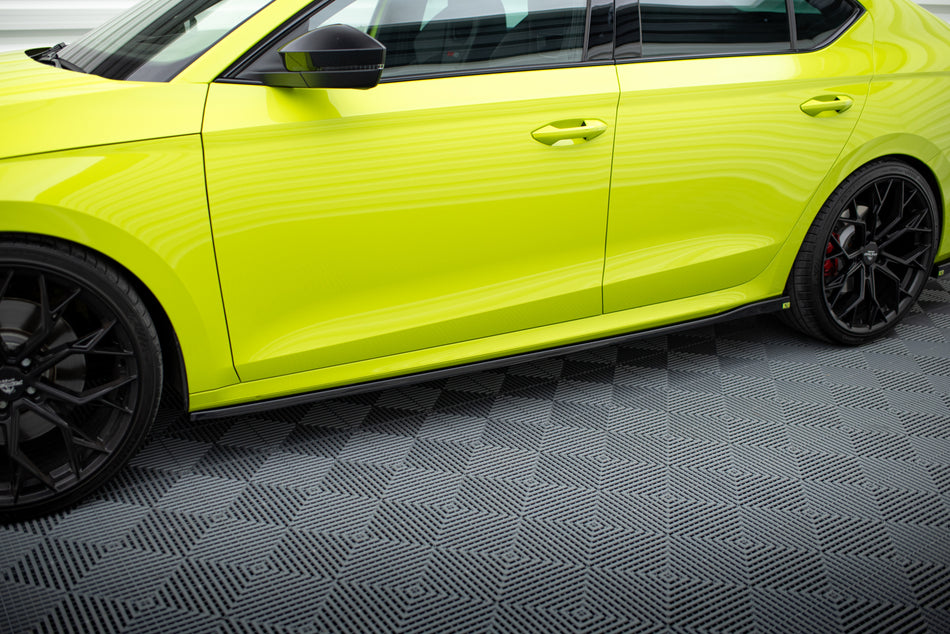 Side Skirts Diffusers V.2 suitable for Skoda Octavia RS Liftback / Combi Mk4