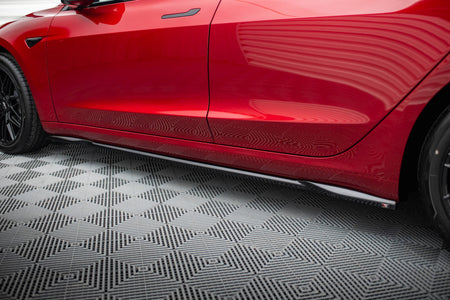 Side Skirts Diffusers V.2 suitable for Tesla Model 3 Mk1 / Mk1 Facelift