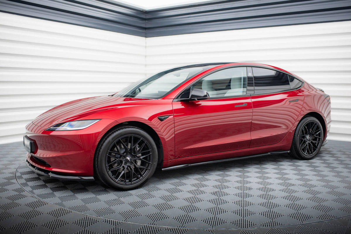 Side Skirts Diffusers V.2 suitable for Tesla Model 3 Mk1 / Mk1 Facelift