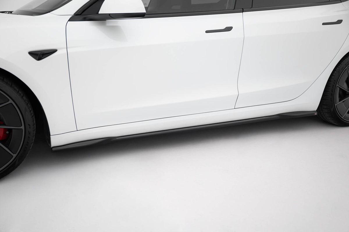 Side Skirts Diffusers V.2 suitable for Tesla Model 3 Performance Mk1 Facelift