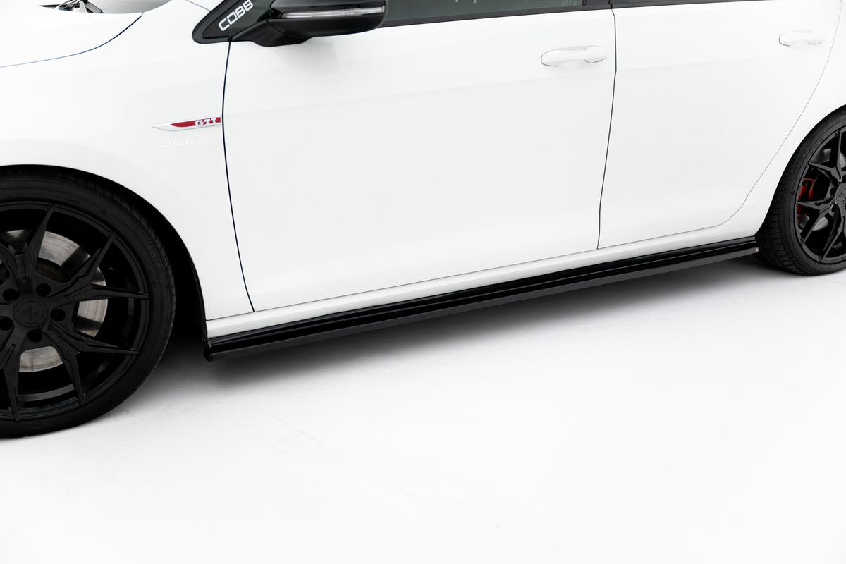 Side Skirts Diffusers V.2 suitable for Volkswagen Golf GTI / GTD Mk7 / Mk7 Facelift (narrow)