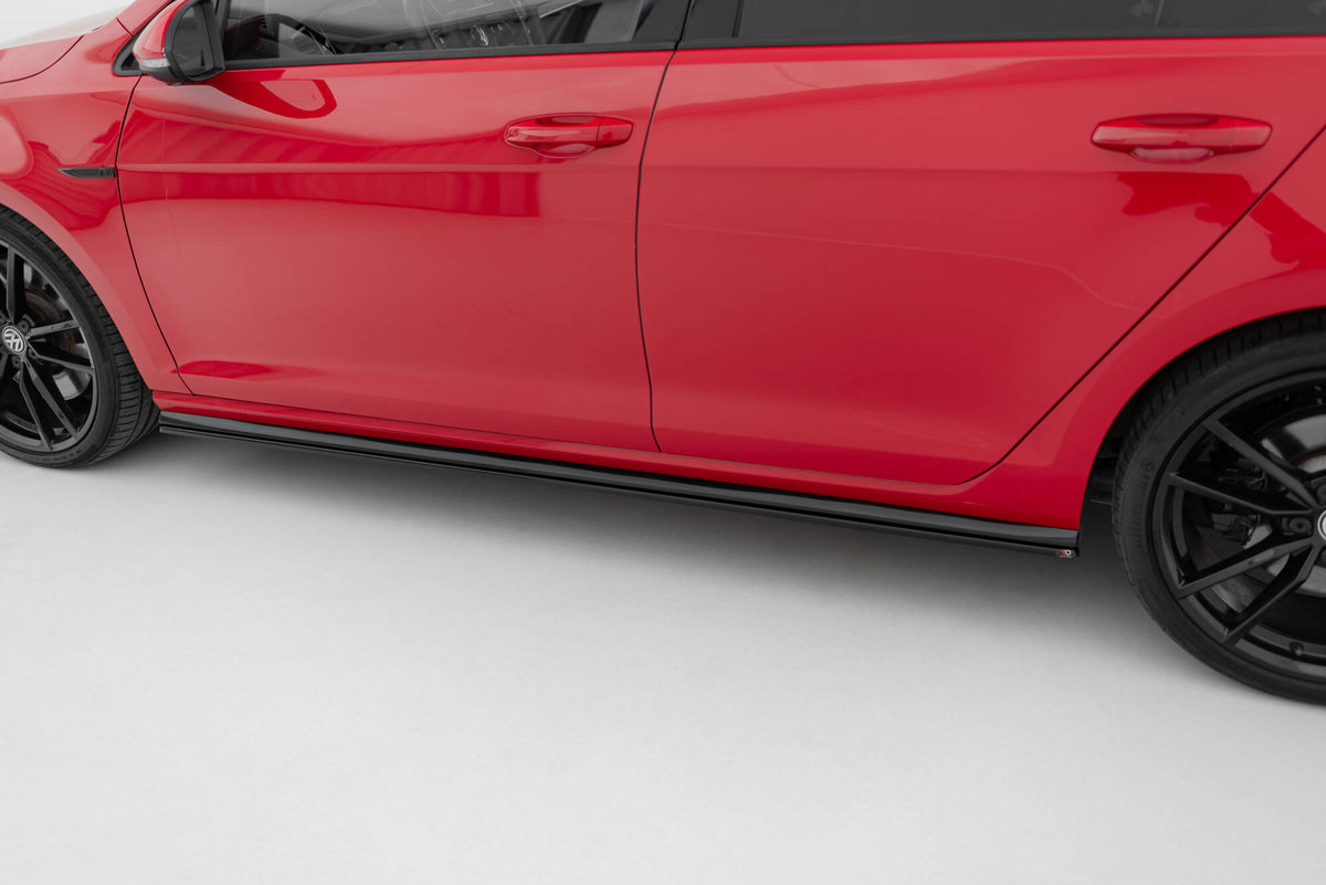 Side Skirts Diffusers V.2 suitable for Volkswagen Golf R / R-Line Mk7 Facelift