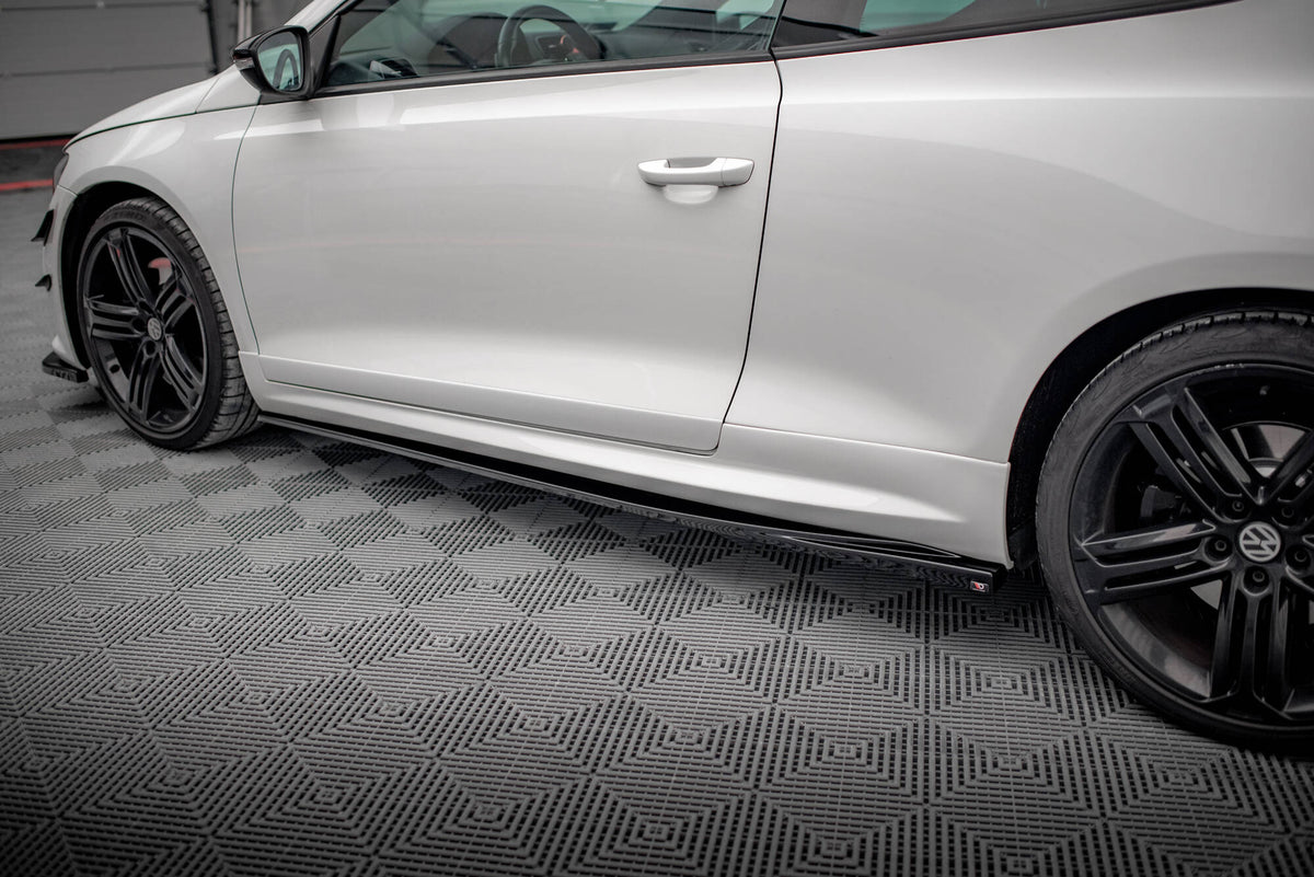 Side Skirts Diffusers V.2 suitable for Volkswagen Scirocco R Mk3 / Mk3 Facelift