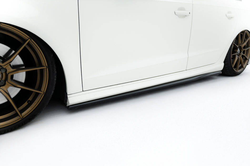 Side Skirts Diffusers V.3 suitable for Audi S3 / A3 S-Line Sportback 8V / 8V Facelift