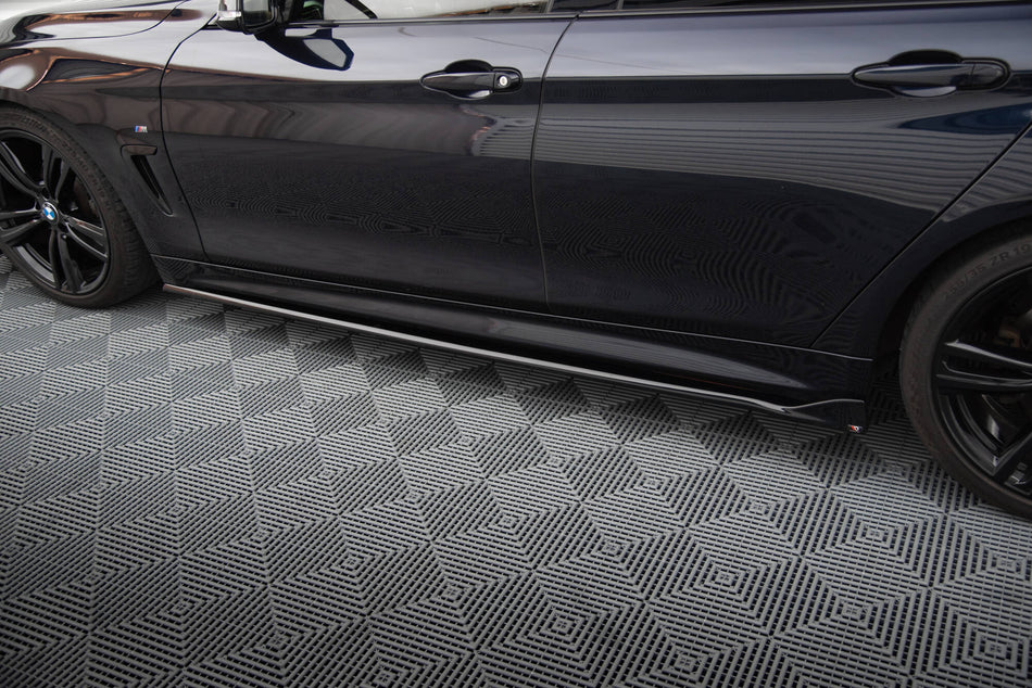 Side Skirts Diffusers V.3 suitable for BMW 4 Coupe / Gran Coupe / Cabrio M-Pack F32 / F36 / F33