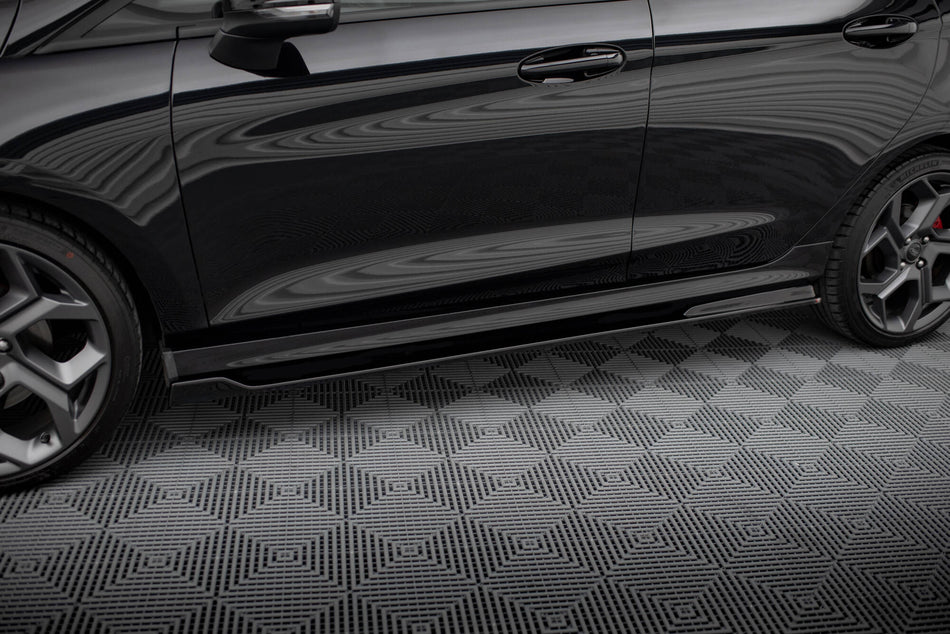 Side Skirts Diffusers V.3 suitable for Ford Fiesta Mk8 ST / ST-Line