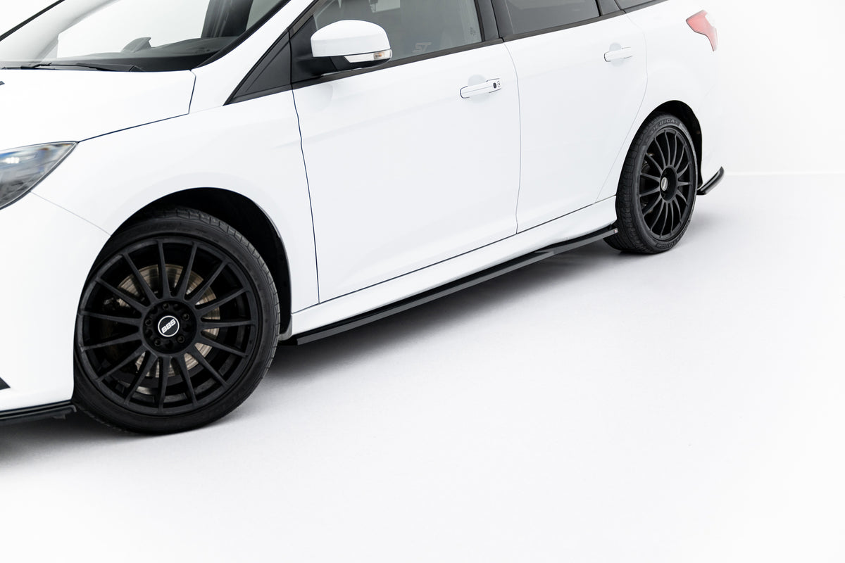 Side Skirts Diffusers V.3 suitable for Ford Focus ST Mk3