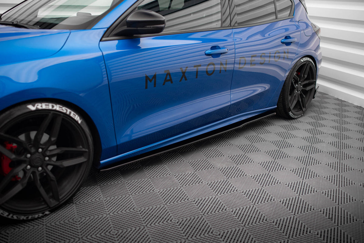 Side Skirts Diffusers V.3 suitable for Ford Focus ST / ST-Line Mk4