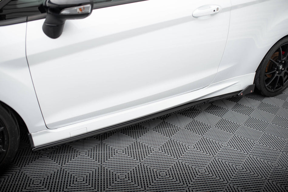 Side Skirts Diffusers V.4 + Flaps suitable for Ford Fiesta ST / ST-Line Mk7