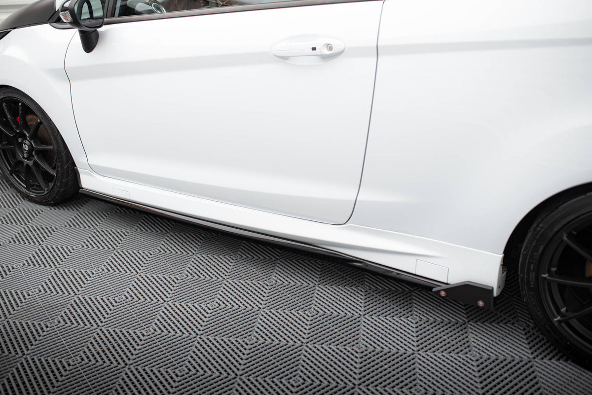 Side Skirts Diffusers V.4 + Flaps suitable for Ford Fiesta ST / ST-Line Mk7