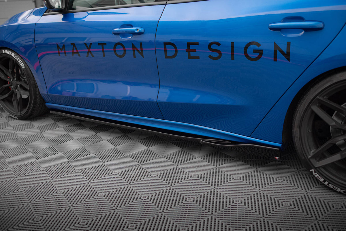 Side Skirts Diffusers V.4 suitable for Ford Focus ST / ST-Line Mk4