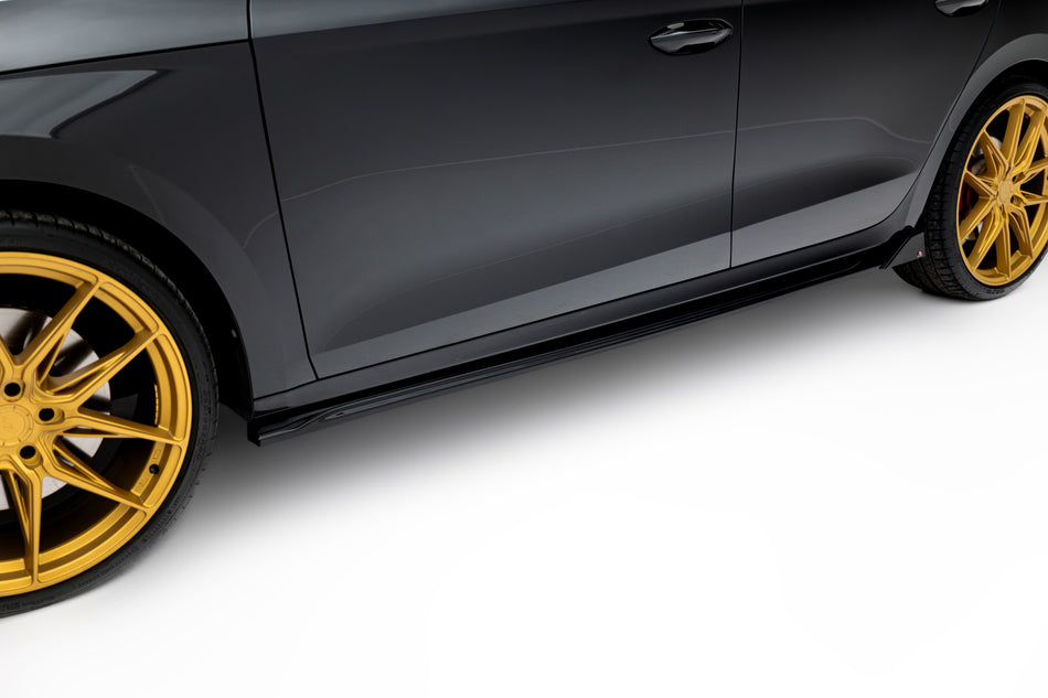 Side Skirts Diffusers V.4 suitable for Skoda Octavia RS Liftback / Combi Mk4 Facelift