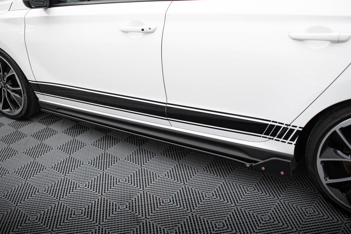 Side Skirts Diffusers V.5 + Flaps suitable for Hyundai I30 N / N-Line Hatchback / Fastback Mk3 / Mk3 Facelift