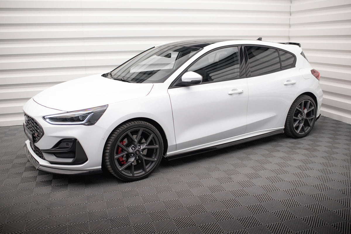Side Skirts Diffusers V.5 suitable for Ford Focus ST / ST-Line Mk4 Facelift