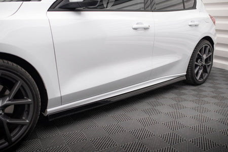 Side Skirts Diffusers V.5 suitable for Ford Focus ST / ST-Line Mk4 Facelift