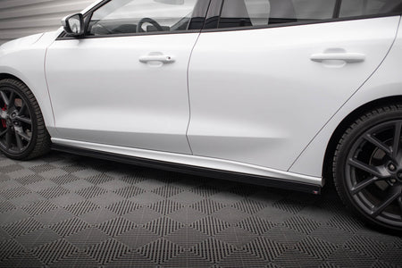 Side Skirts Diffusers V.5 suitable for Ford Focus ST / ST-Line Mk4 Facelift